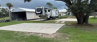 2 RV Canel spaces in Horseshoe Beach on concrete slabs Price is per space.