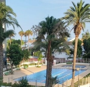 Pool - APARTAMENTO DE LUJO JUNTO AL MAR (El Puig)