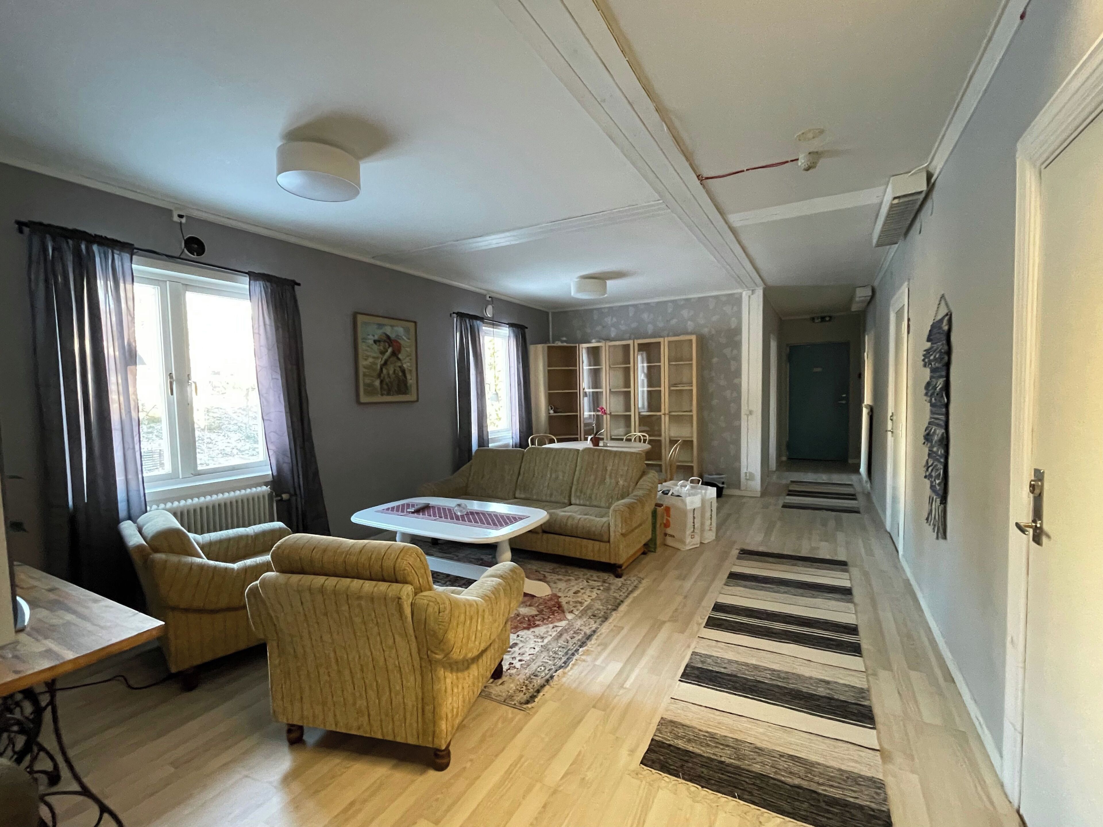 Classic Double or Twin Room, Mountain View | Living area