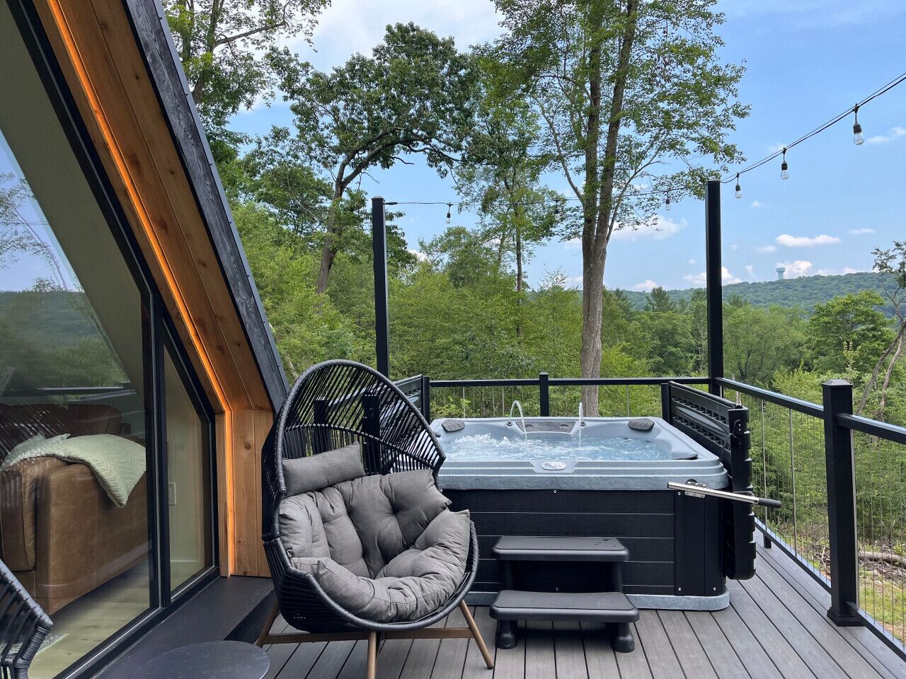 Tina de hidromasaje al aire libre