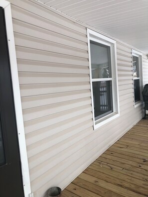 Exterior detail - Charming 4-bedroom house with WiFi, AC in wonderful Sundance (Sundance)