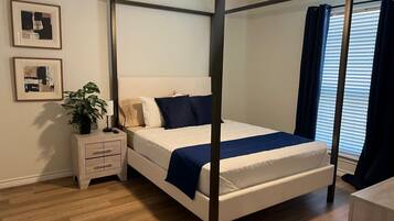 4 habitaciones, tabla de planchar con plancha y wifi gratis