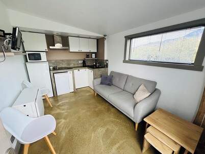 Cosy apartment between the mountains and the lake