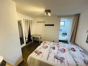 1 soverom, wi-fi og sengetøy