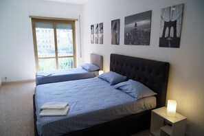 2 bedrooms, WiFi, bed sheets