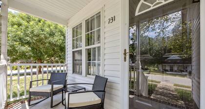 Charming 2-bedroom townhome in Wake Forest with assigned parking