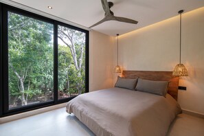 3 slaapkamers, een bureau, een strijkplank/strijkijzer, gratis wifi