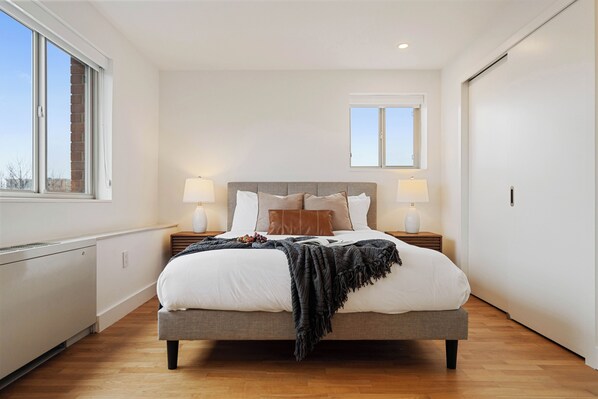 1 bedroom, desk, iron/ironing board, free WiFi