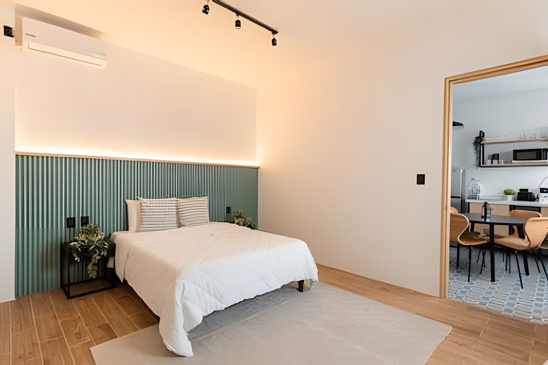 1 bedroom, iron/ironing board, Internet, bed sheets