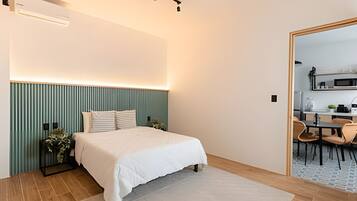 1 bedroom, iron/ironing board, Internet, bed sheets