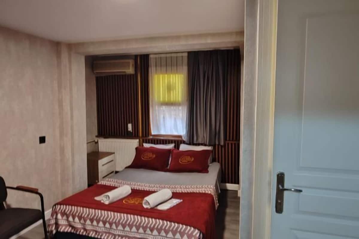 Blackout drapes, soundproofing, iron/ironing board (on request)