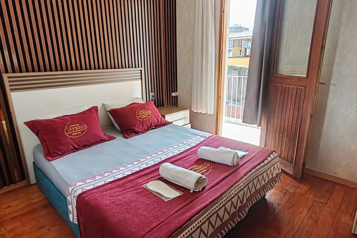 Blackout curtains, soundproofing, iron/ironing board, free WiFi