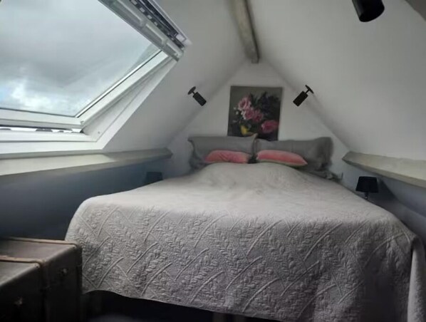 1 غرفة نوم وملاءات أسرّة