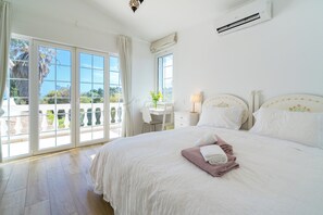 6 Schlafzimmer, Bügeleisen/Bügelbrett, Reisekinderbett, kostenloses WLAN