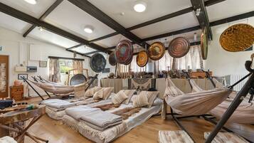 2 bedrooms