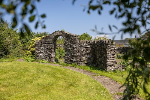 Cowslip at Gorslwyd - Sound Retreat