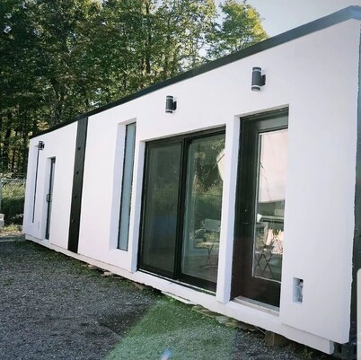 Unique Off-Grid Getaway- Come Stay &Explore!