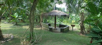 Airport Green Villa