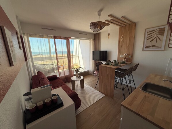 Smart TV - 🏖️ Studio Cosy Panoramic Sea View - 4 Voyageurs | Saint-Jean-de-Monts (Saint-Jean-de-Monts)