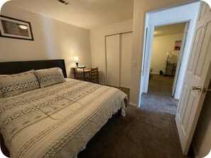 2 bedrooms, desk, free WiFi, bed sheets