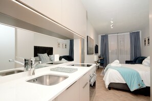 1 bedroom, iron/ironing board, WiFi, bed sheets