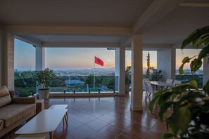 Deluxe-Villa, Balkon, Strandblick | Balkon