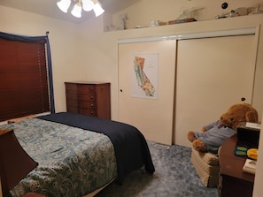 3 habitaciones, wifi y ropa de cama 