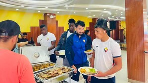 Breakfast buffet - HOSTERIA DON POLY (San Miguel de Salcedo)