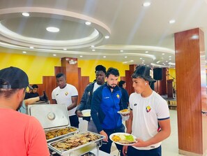 Desayuno continental incluido todos los días