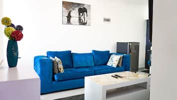 Deluxe Apartment, City View | Free WiFi