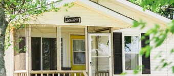 Gallant Cottage-PEI Charm, updated cottage with AC near Charlottetown. Waterview