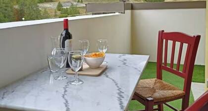 2 room apartment with panoramic mountain view