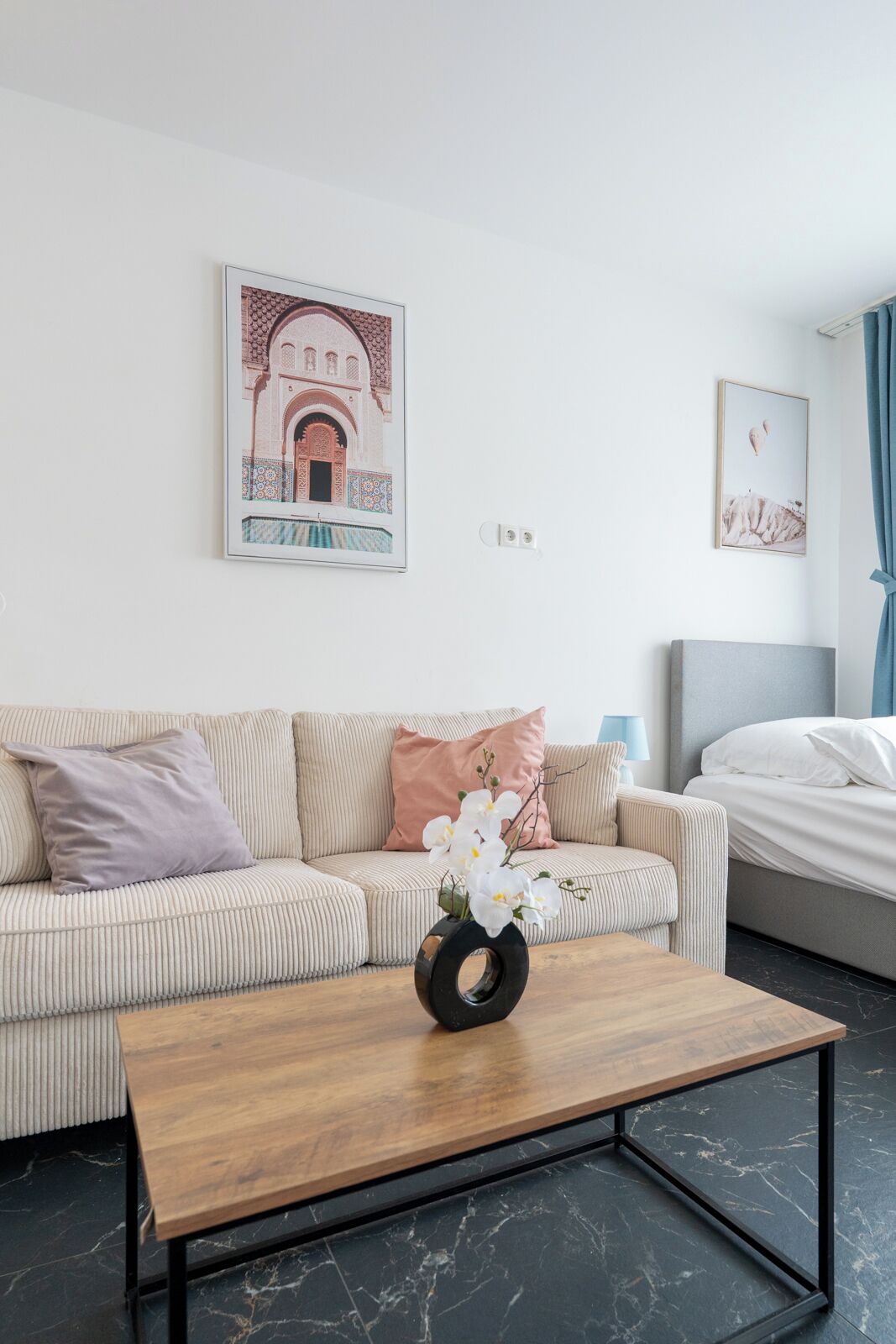 Standard-Apartment | Wohnbereich | Fußbodenheizung, Arbeitsbereiche