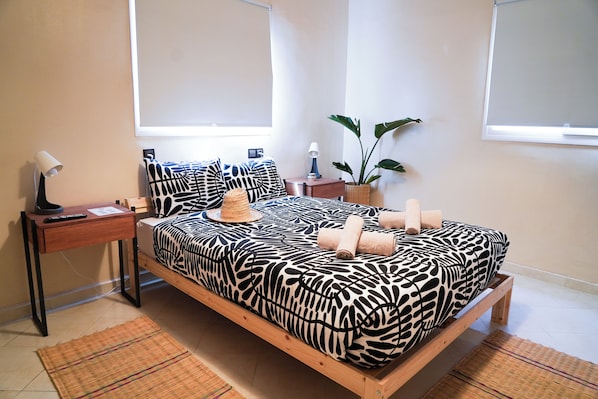 Familien-Doppelzimmer, Stadtblick | Daunenbettdecken, Pillowtop-Betten, kostenloses WLAN