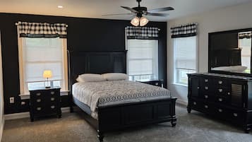 2 bedrooms, bed sheets