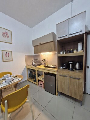 Stovetop, dishwasher