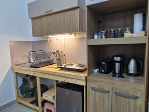 Stovetop, dishwasher