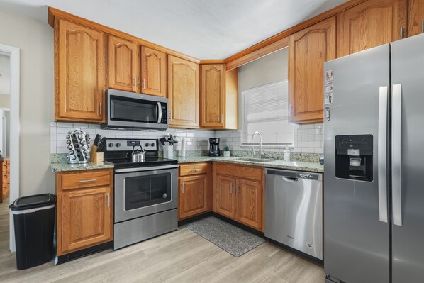 Microwave, oven, stovetop, dishwasher