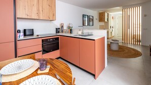 Coffee/tea maker, fridge, oven, dishwasher - Casa dos Camachinhos I (Lagos)