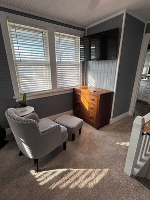 Interior - Cozy 1916 Uptown Treasure! (Wichita)