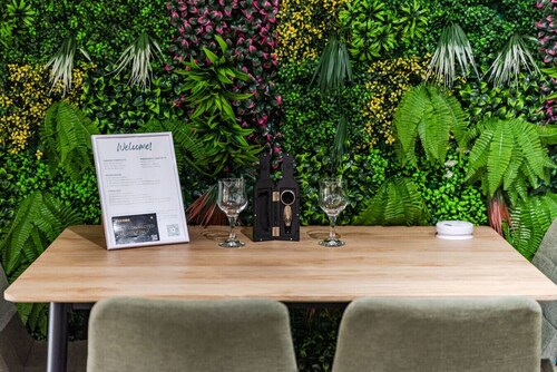 Green Luxe Suite 1 by PikHost