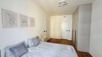 1 bedroom, iron/ironing board, WiFi, bed sheets