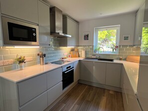 Garden - Meadowvine (Penryn)