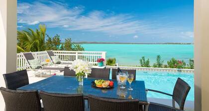 Bright Idea 4 Bedroom,4.5 Bathroom Beachfront Villa Turks and Caicos!!
