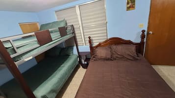 2 bedrooms, WiFi, bed sheets