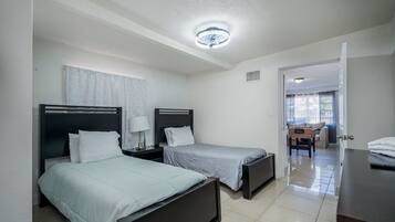 2 slaapkamers, gratis wifi, beddengoed, rolstoeltoegankelijk