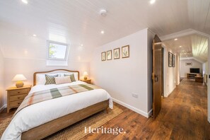 1 Schlafzimmer, Bügeleisen/Bügelbrett, kostenloses WLAN