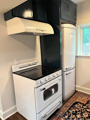Microwave, oven, stovetop