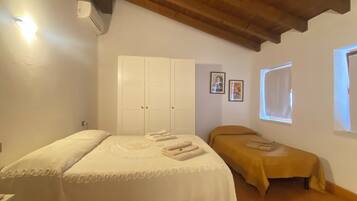 1 chambre, draps fournis