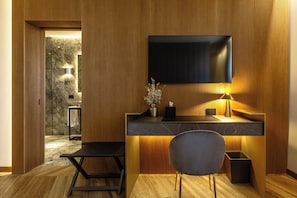 Junior Studio Suite, City View | In-room safe, desk, laptop workspace, soundproofing